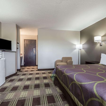 Super 8 By Wyndham Kimball Exterior photo