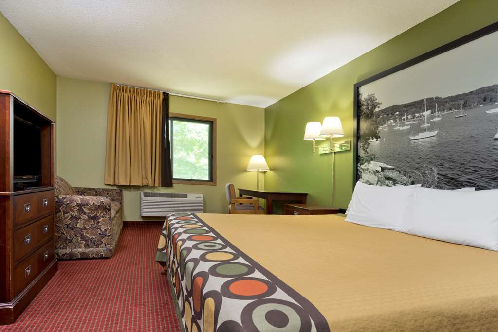 Super 8 By Wyndham Kimball Room photo